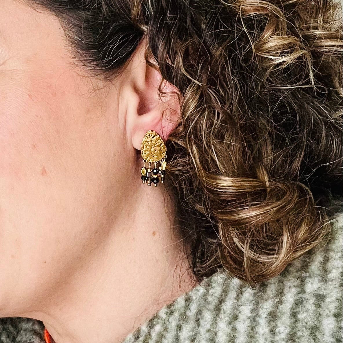 Boucles d'oreille "Trinité" noires