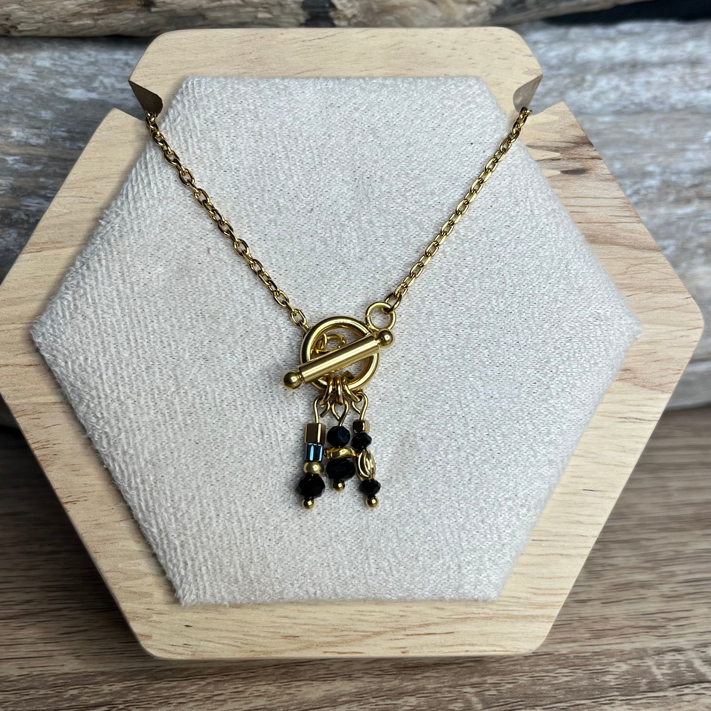 Collier "Trinité" noir