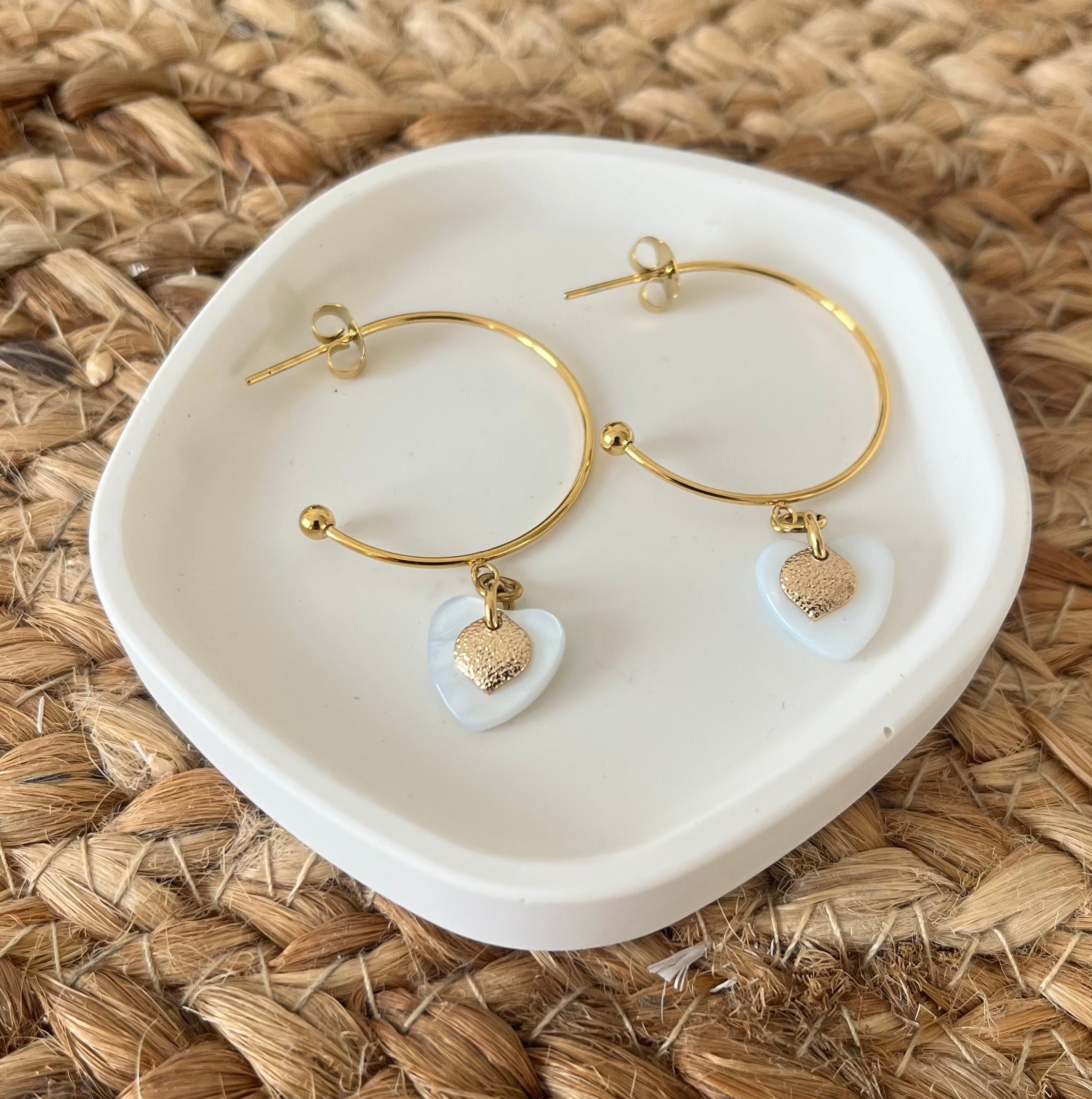 Boucles d'oreille (semi créoles) pop