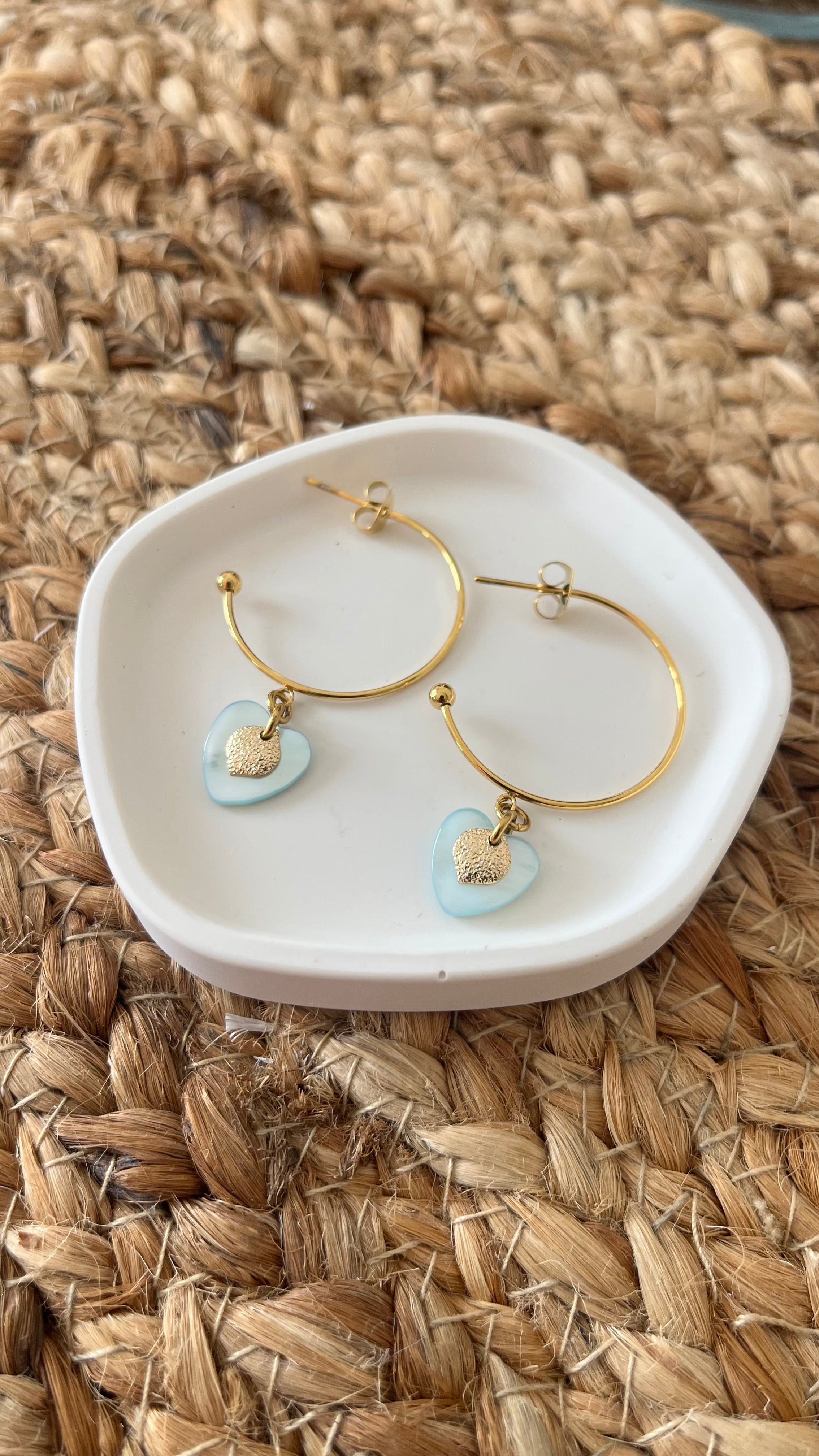 Boucles d'oreille (semi créoles) pop