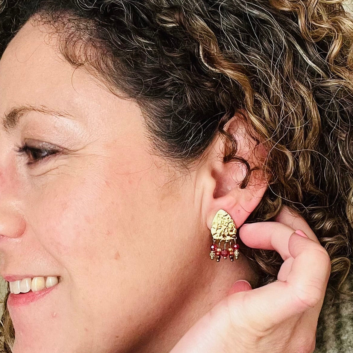 Boucles d'oreille "Trinité" rouge