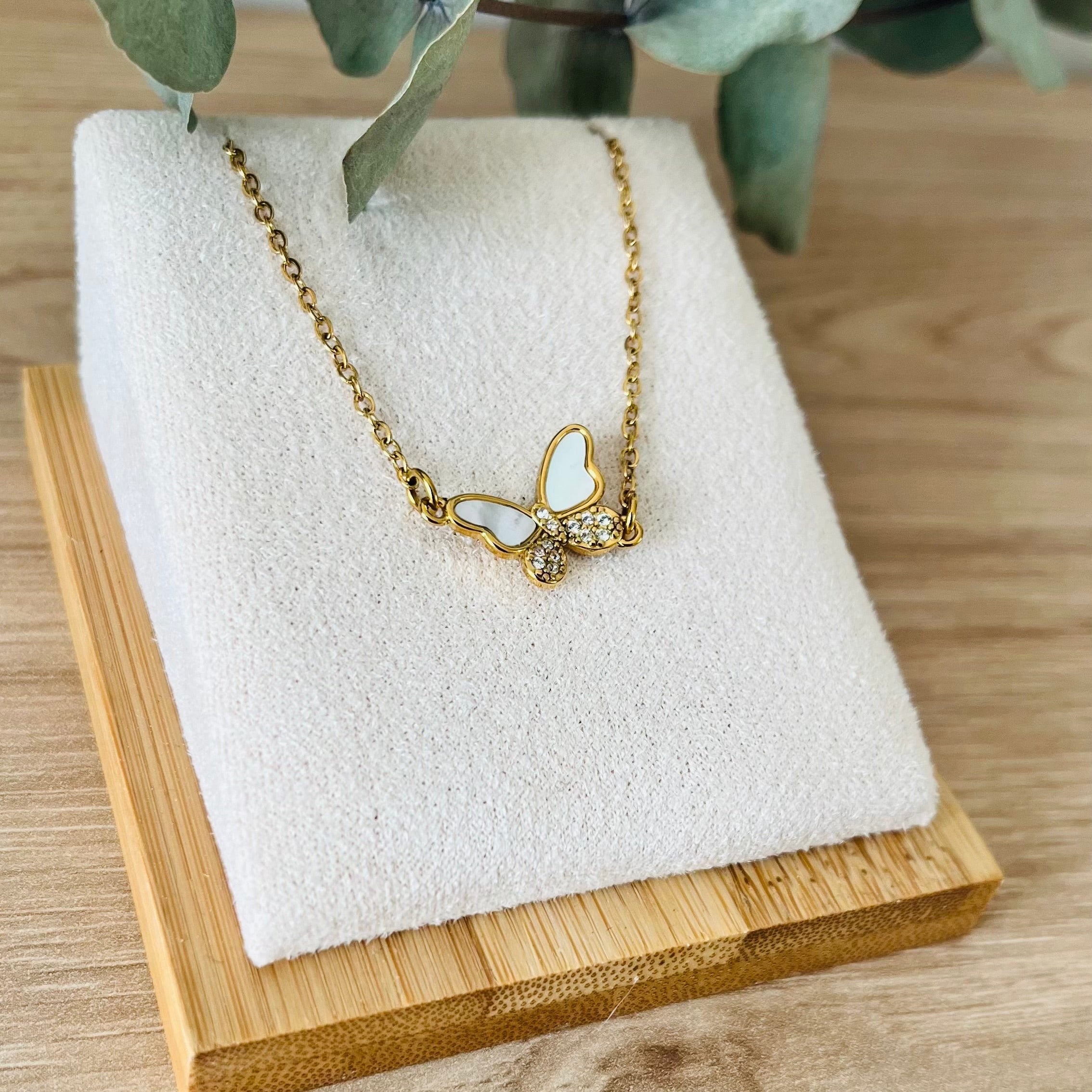 Collier Phoebis